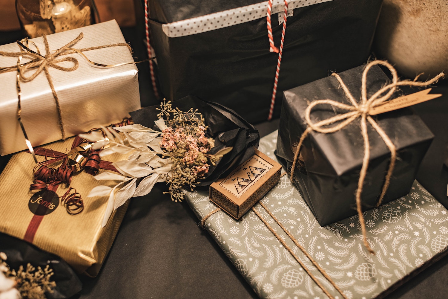Gifts beginning with B - The Awesome Gift Encyclopedia - Awesome Hamper Company