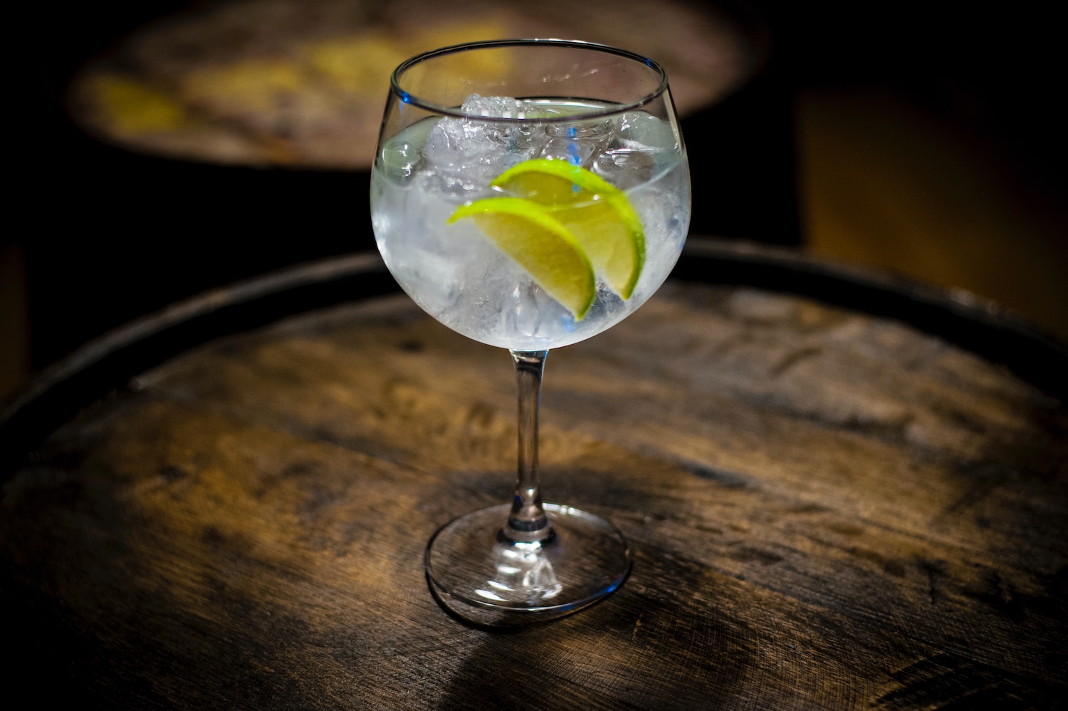 The Perfect Gin and Tonic: Tips and Tricks for a Refreshing Drink