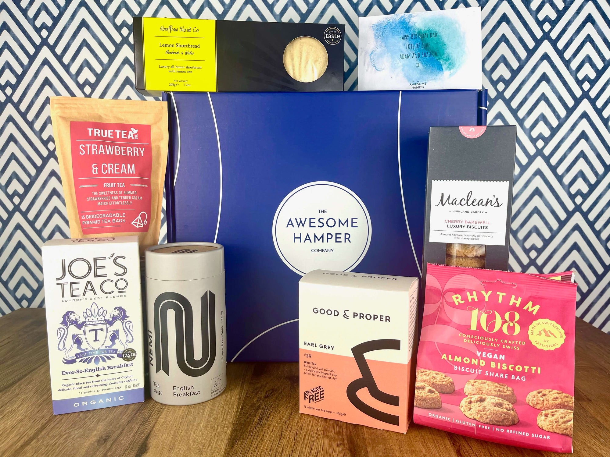Jumbo Tea & Biscuits Gift Box