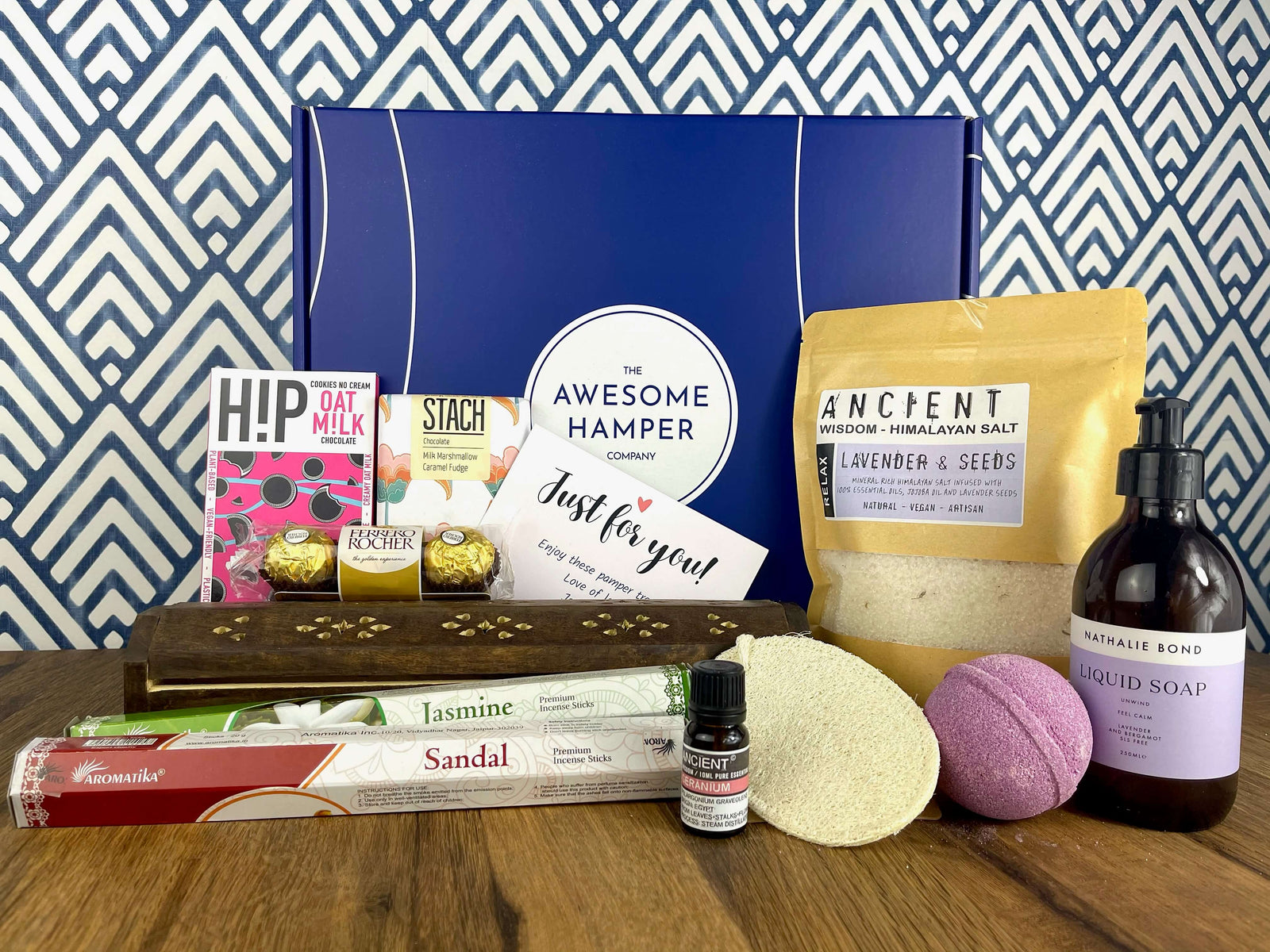 Relaxation Gift Box with Chocolate