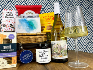 Wine & Snacks Gift Hamper