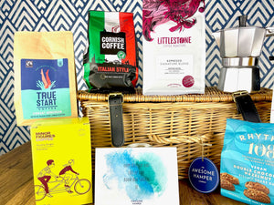 Cafetiere Gift Hamper with Chocolate & Biscuits